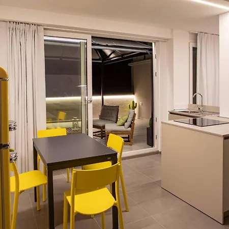 Car.ma - Comfy Panzió